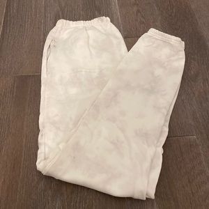 Brunette the Label Cloud Dye Best Friend Jogger. Size Small/Medium.